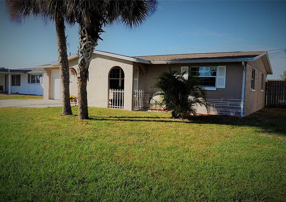 1st image of 3819 Cedarwood Dr