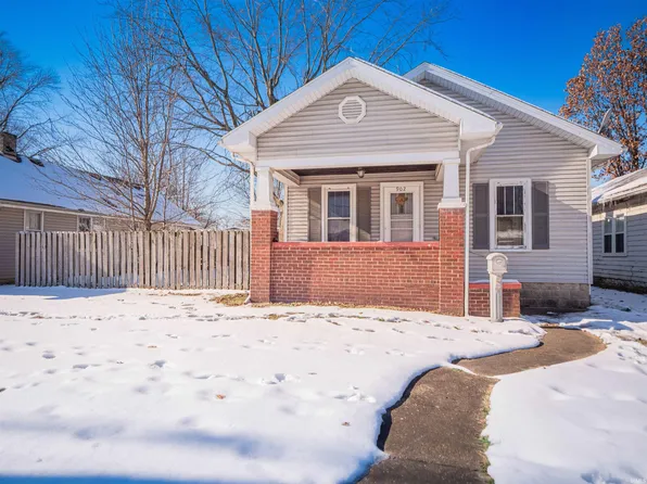 902 N Weinbach Ave, Evansville, IN 47711