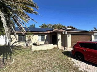 8825 Wabash Ln, Port Richey, FL 34668