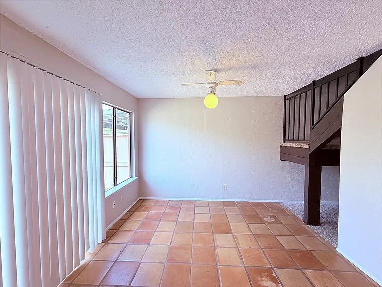9611 Blue Creek Ln — Photo 18