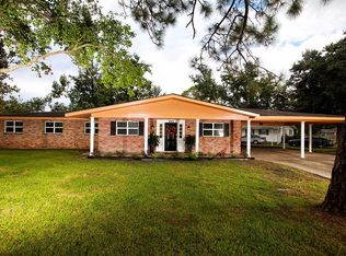 2103 Glendale St, Pascagoula, MS 39567