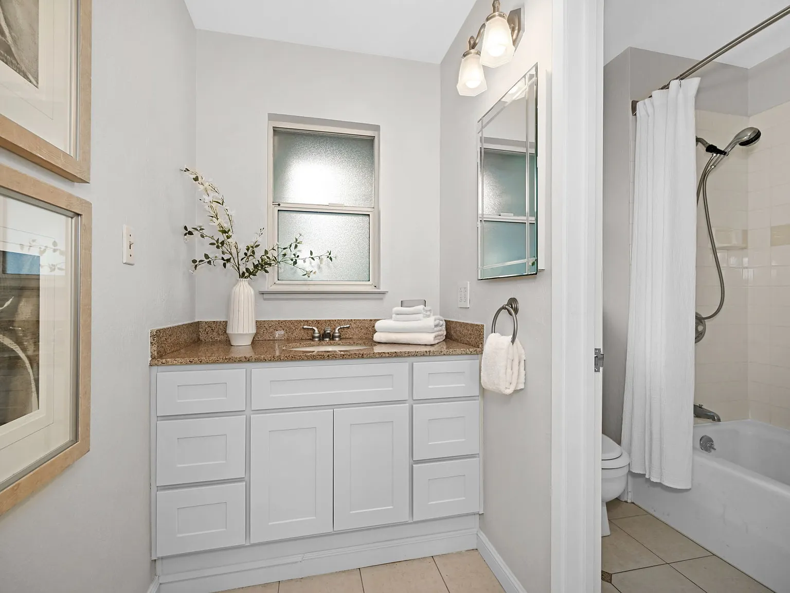 3 bed, 1390 sqft, $4,000 — Photo 4