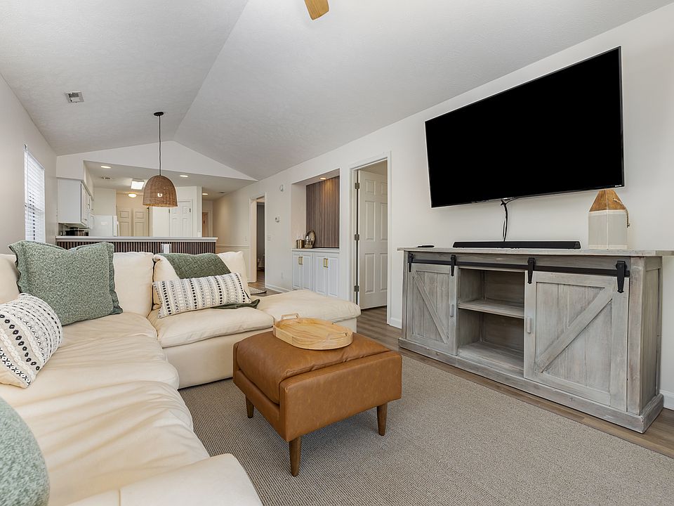 1st image of 504 Pinehurst Ln Unit 18H