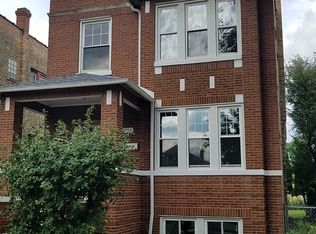 5752 W Ainslie St #2, Chicago, IL 60630