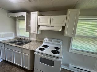 238 S Bridge St APT D, Bedford, VA 24523