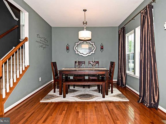2nd image of 3950 Lake Ashby Ct