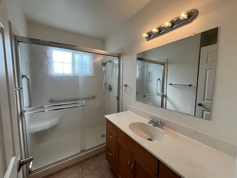 838 El Dorado St — Photo 20