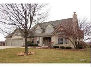 6364 Old Oak Rd, Libertyville, IL 60048