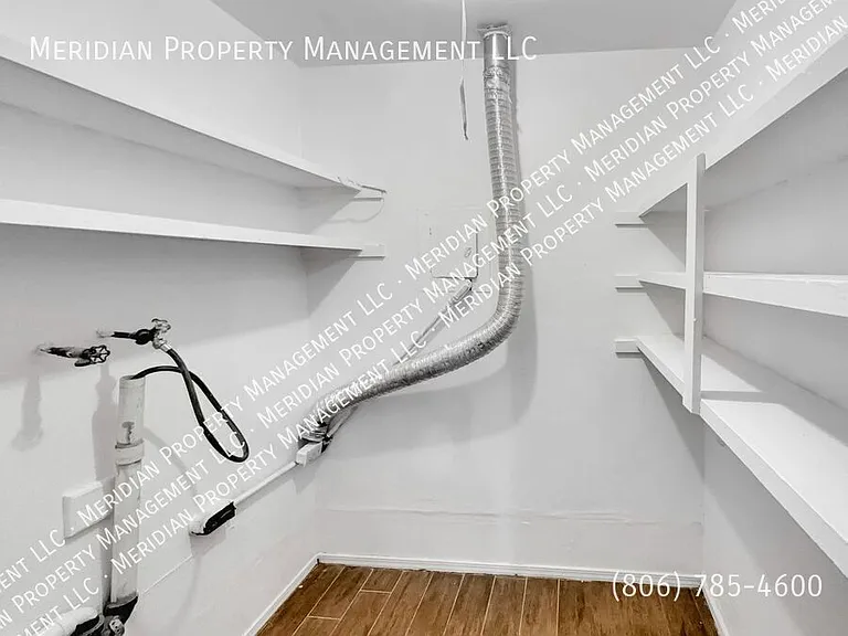 1712 Elkhart Ave #C — Photo 8