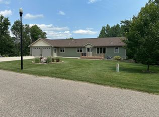 317 Oak Hills Dr, Detroit Lakes, MN 56501