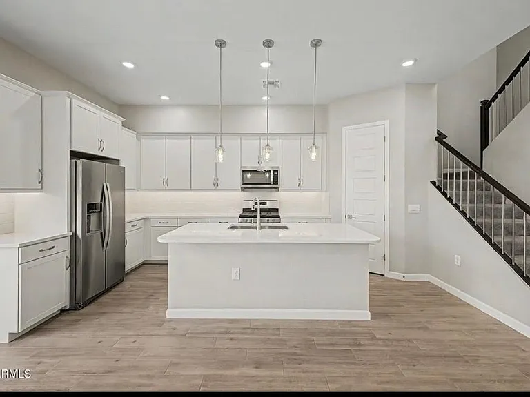 5016 E Gallop Way — Photo 31