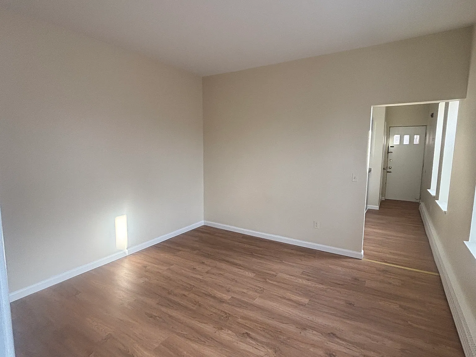2 bed, 1400 sqft, $2,000 — Photo 3