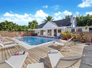 212 SW 1st Ave, Hallandale, FL 33009