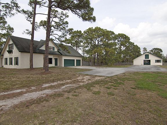 4th image of 16949 Shetland Ln