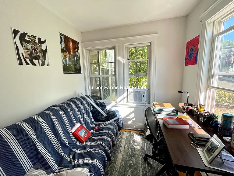 Edison Ave — Photo 9