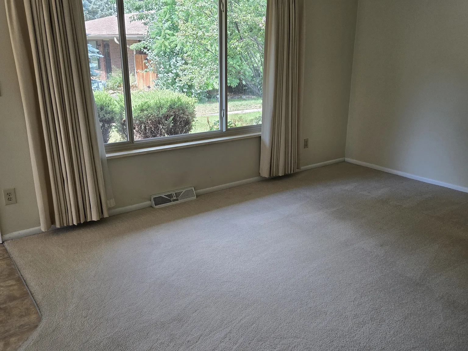 414 East Thunderbird Drive - 1 — Photo 2