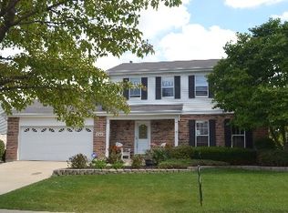 8129 Meadowwood Ave, Woodridge, IL 60517