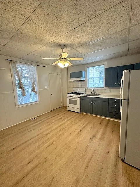 5 Clinton St #1