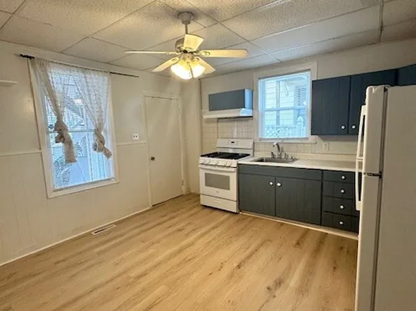 5 Clinton St, Newton, MA