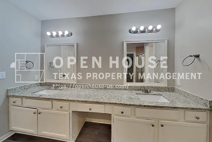 9530 Cabin Creek Dr — Photo 13