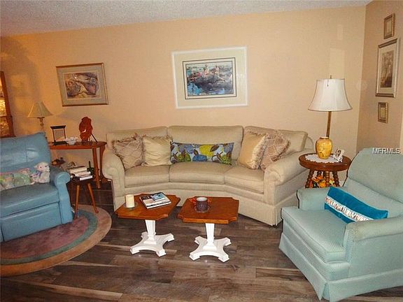 3rd image of 2209 Lark Cir E APT C