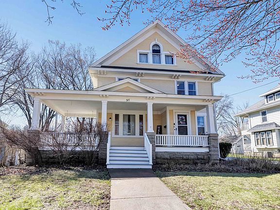 2nd image of 317 W Thorne St