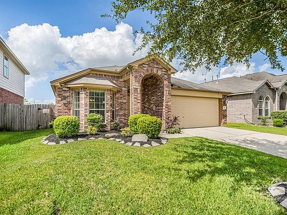 2nd image of 22735 Pantego Ln