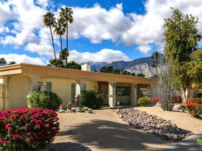 2975 E Sonora Rd, Palm Springs, CA, 92264
