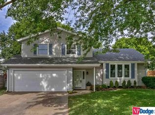 10638 N St, Omaha, NE 68127
