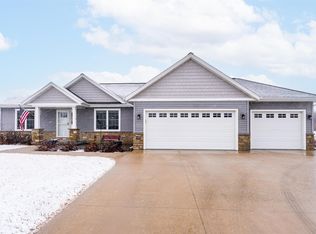 N6088 S Port Blvd, Fond Du Lac, WI 54937