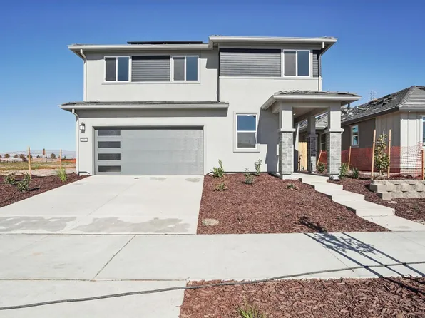 2462 Spotfin St, Roseville, CA 95757