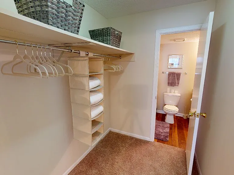 Aspen Village Apartment Homes — Photo 15