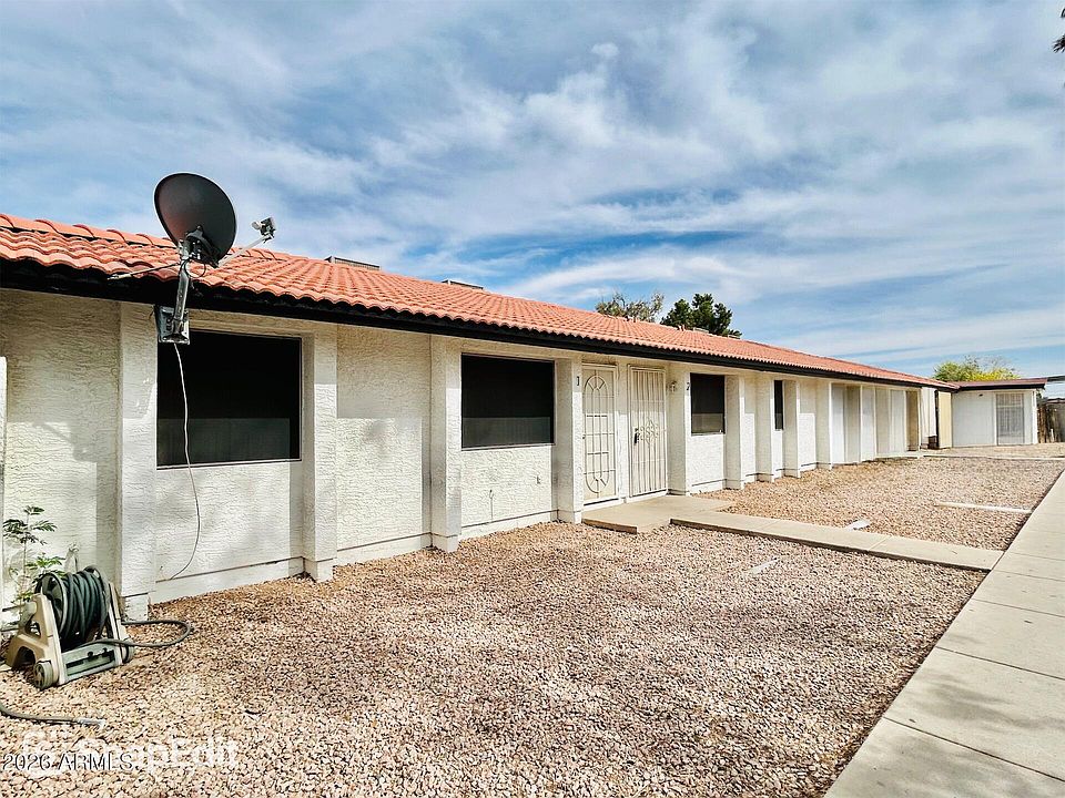1st image of 457 E 9TH Avenue