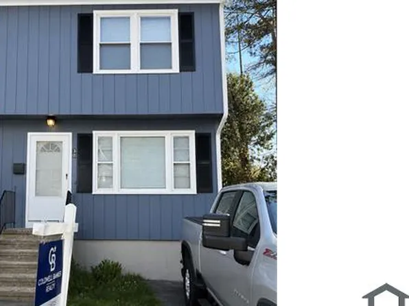 30 Kent Ave, Bridgeport, CT 06610