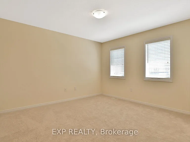 7 Pagebrook Cres — Photo 14