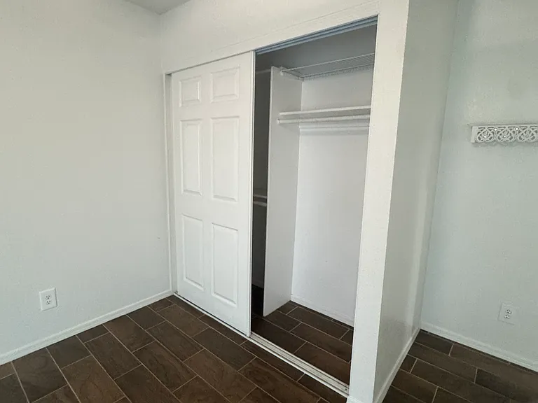 4061 E Taro Ln — Photo 9