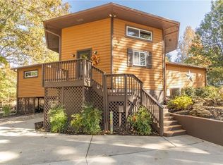 354 Chickasaw Dr, Westminster, SC 29693