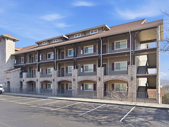 5th image of 228 Seven Cove Lane #405 BLDG 5