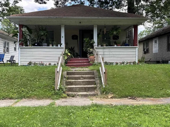1330 N Brookfield St, South Bend, IN 46628