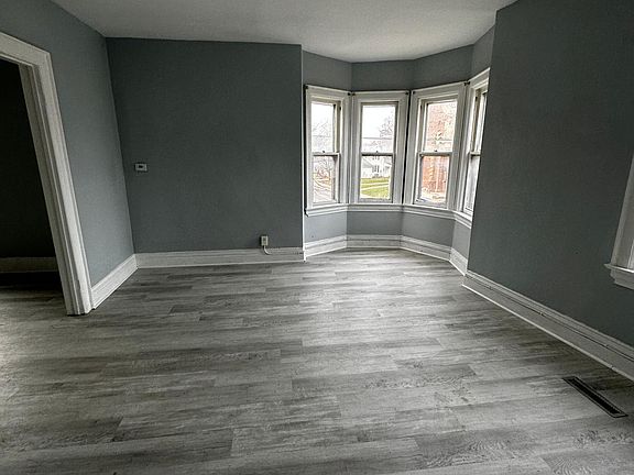 5th image of 77 Hertel Ave Floor 2