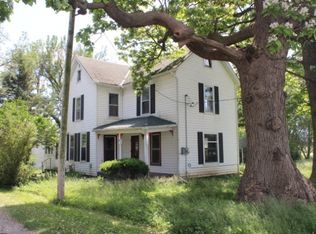 751 E 750n Rd, Gibson City, IL 60936