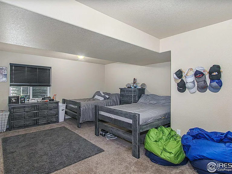2869 Hydra Dr — Photo 24