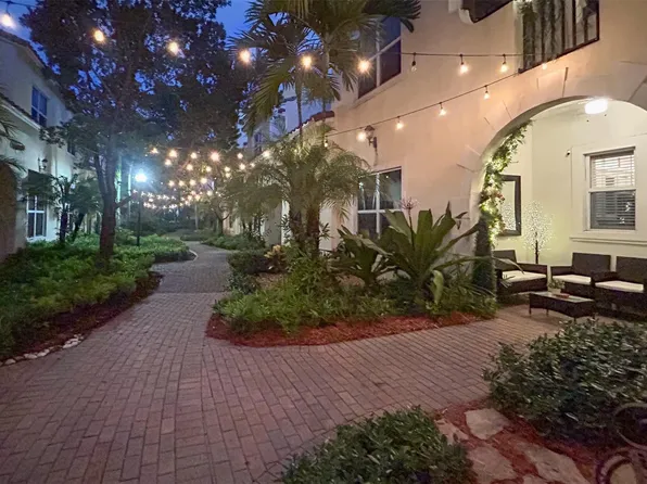 12467 NW 17th Court, Pembroke Pines, FL 33028