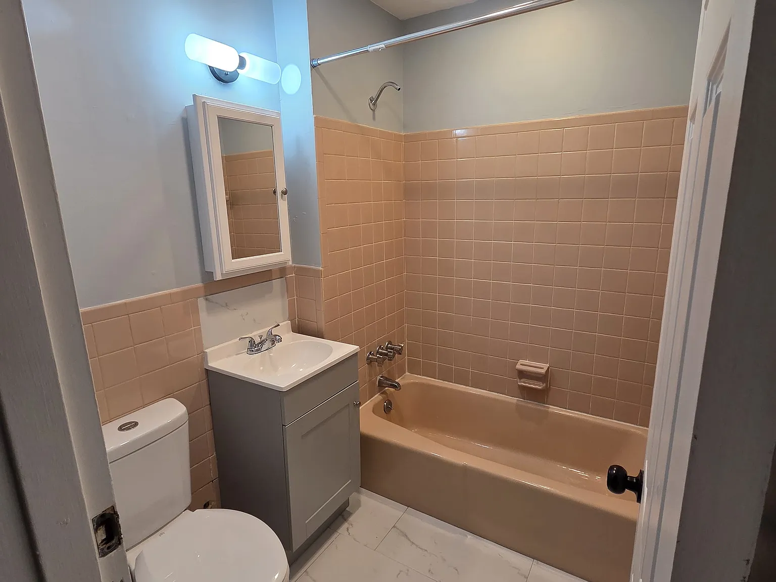 1 bed, $1,700 — Photo 4