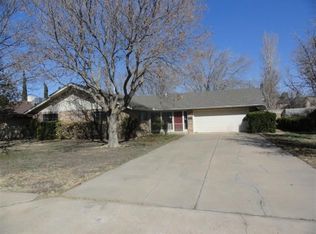 1400 E Cimarron Rd, Hobbs, NM 88240