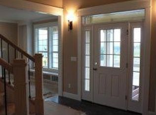 725 Mountaingate Dr, Springfield, OR 97478