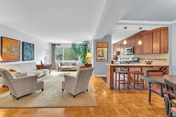 750 Kappock Street #307