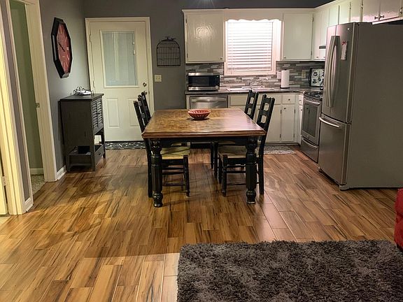 2nd image of 16461 Highway 104 N APT C