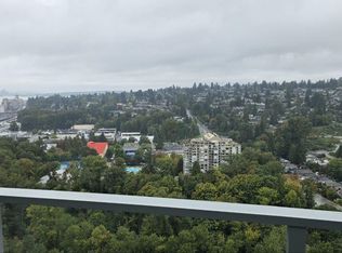 1500 Fern St #3201, North Vancouver, BC V7J 0A9