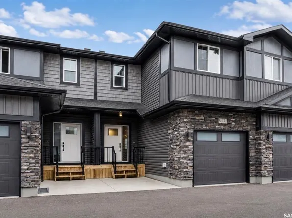 UNIT 17-525 Mahabir LANE, Saskatoon, SK S7W 1G1
